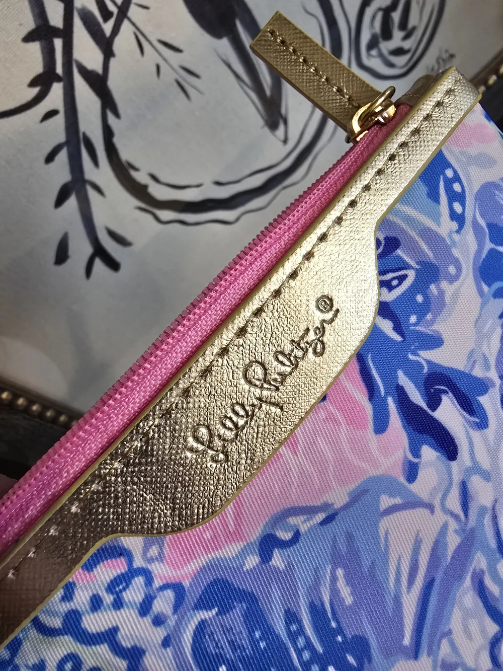 Lilly Pulitzer ID case shade seekers tropical print gold hardw coin purse wallet